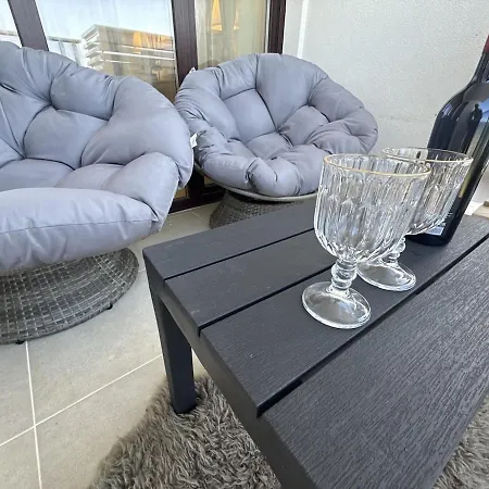 Premium! Skyline Panorama Full Sea View, Pool, Sauna, Free Parking! Apartment *